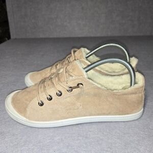 Gypsy Jazz Ladies Low Tan Sherpa Casual Shoes Size 8.5 EUC